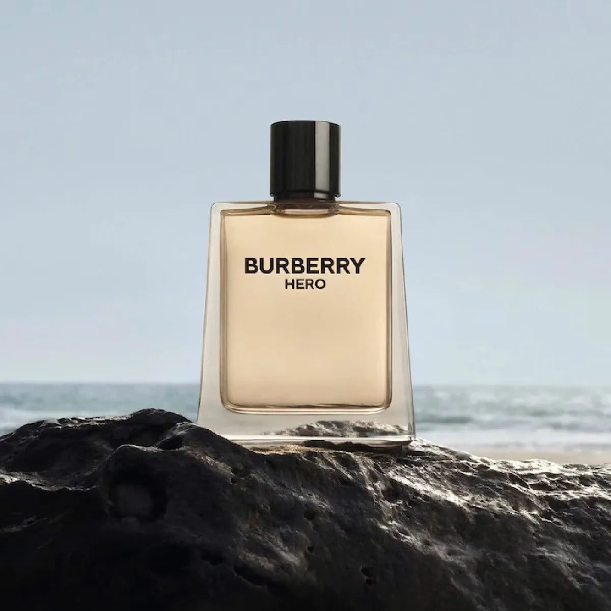 Estuche Burberry Hero EDT (M) / 3 Pc SP 100 ml; SG 75 ml; SP 10 ml - 5 - Privé Perfumes Honduras