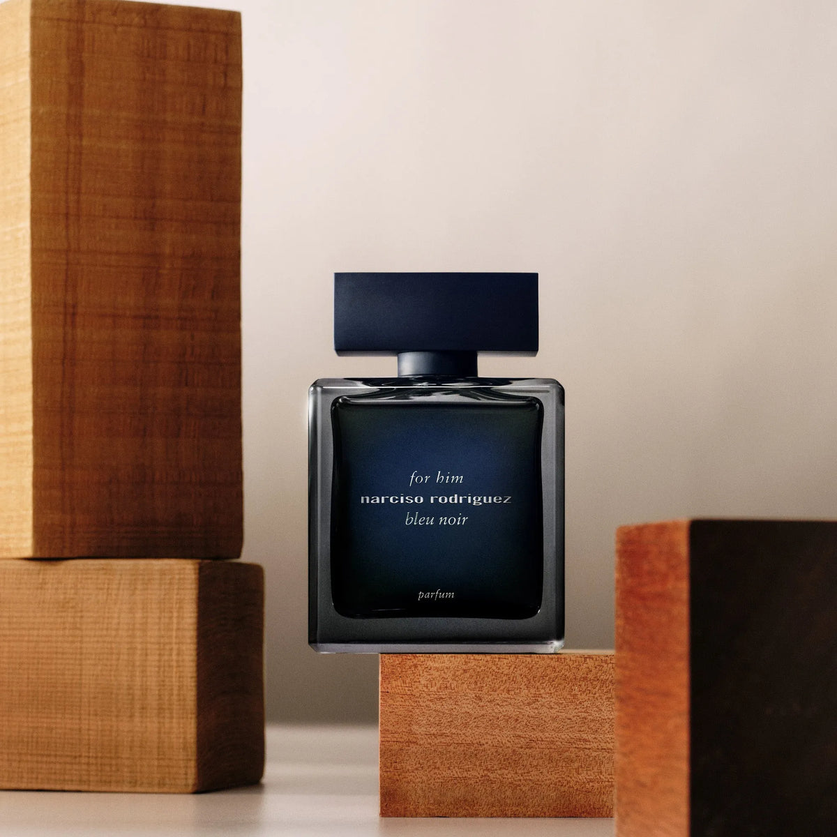 Perfume Narciso Rodriguez Bleu Noir Parfum (M) / 50 ml - 5 - Privé Perfumes Honduras
