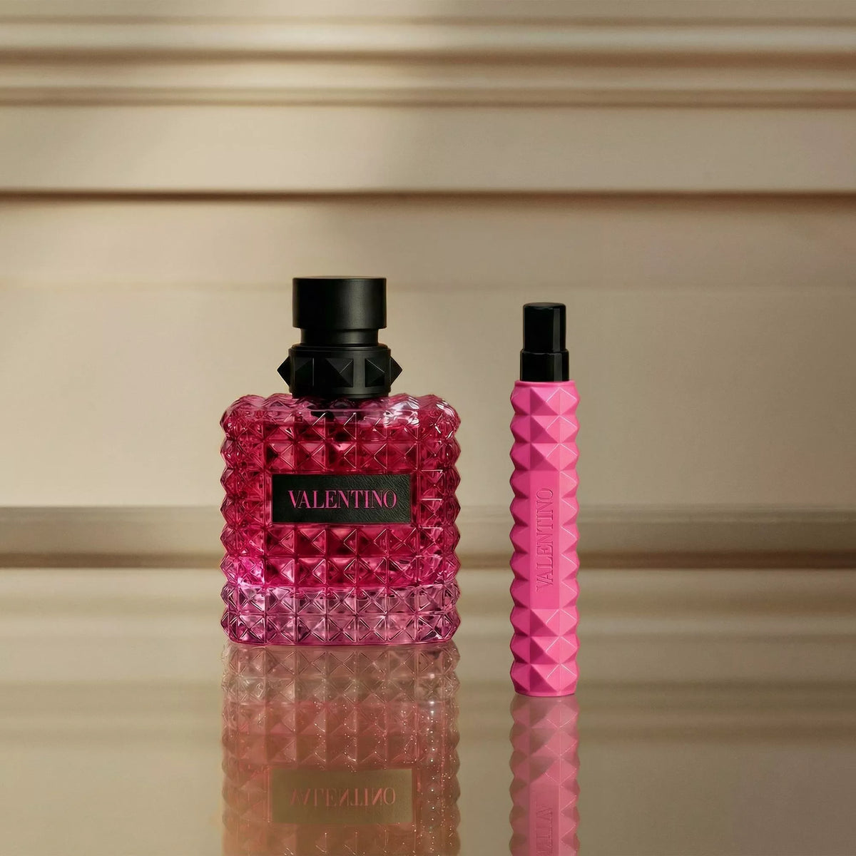 Perfume Valentino Born in Roma Donna Extradose Parfum (W) / 50 ml - 11 - Privé Perfumes Honduras