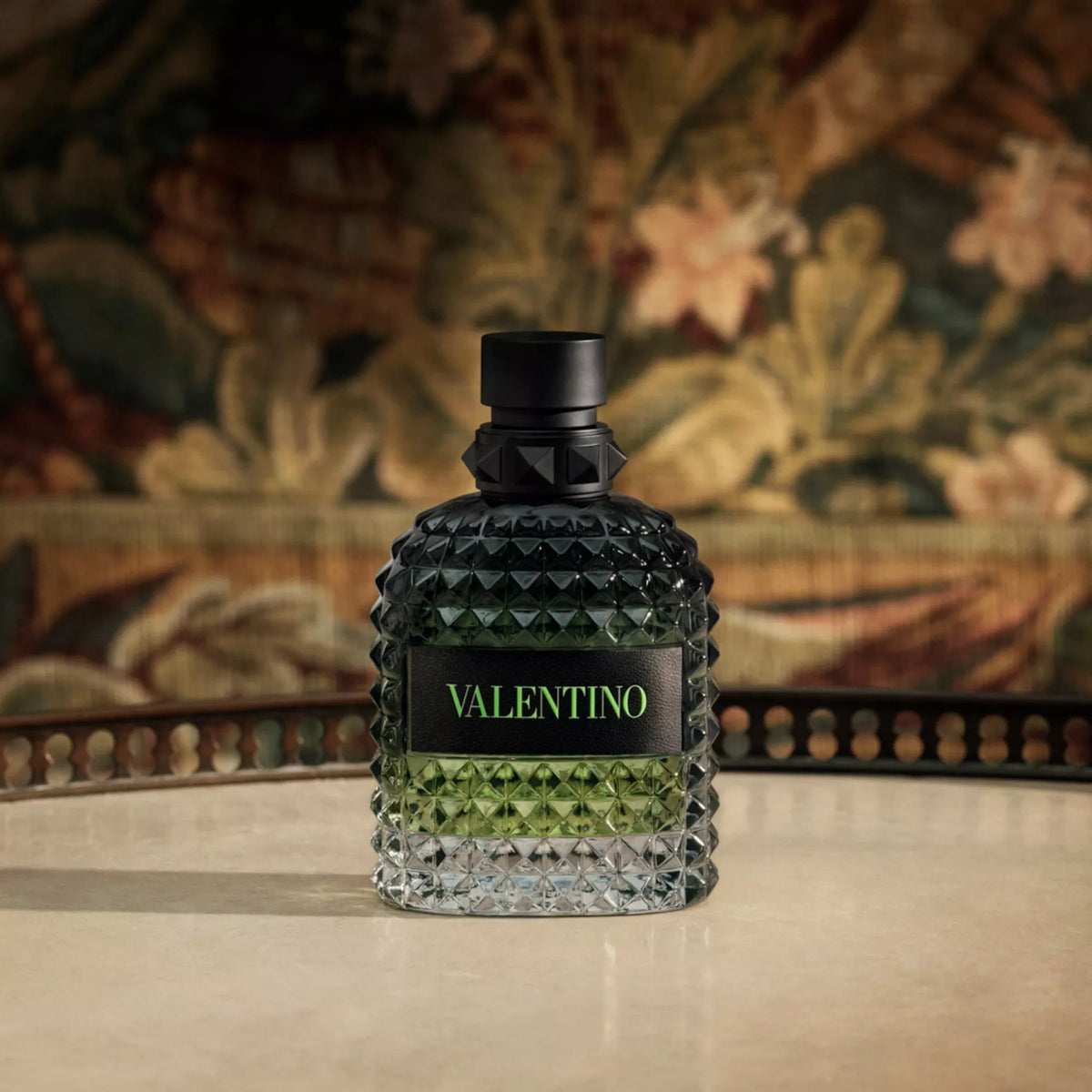 Perfume Valentino Born in Roma Uomo Green Stravaganza EDT (M) / 50 ml - 15 - Privé Perfumes Honduras