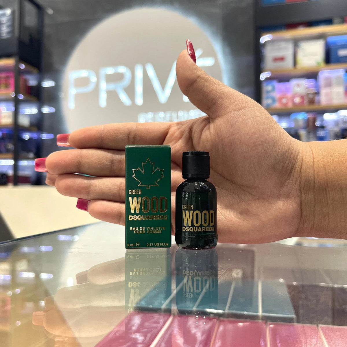 Perfumes Mini Dsquared2 Green Wood Mini EDT (M) / 5 ml - 3 - Privé Perfumes Honduras
