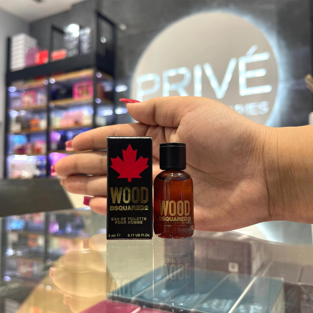 Perfumes Mini Dsquared2 He Wood Mini EDT (M) / 5 ml - 3 - Privé Perfumes Honduras