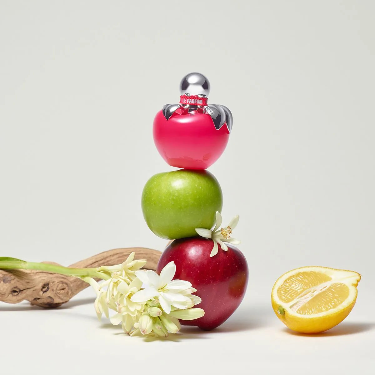 Estuche Nina Ricci Nina Le Parfum EDP (W) / 2 Pc SP 80 ml; BL 75 ml - 5 - Privé Perfumes Honduras