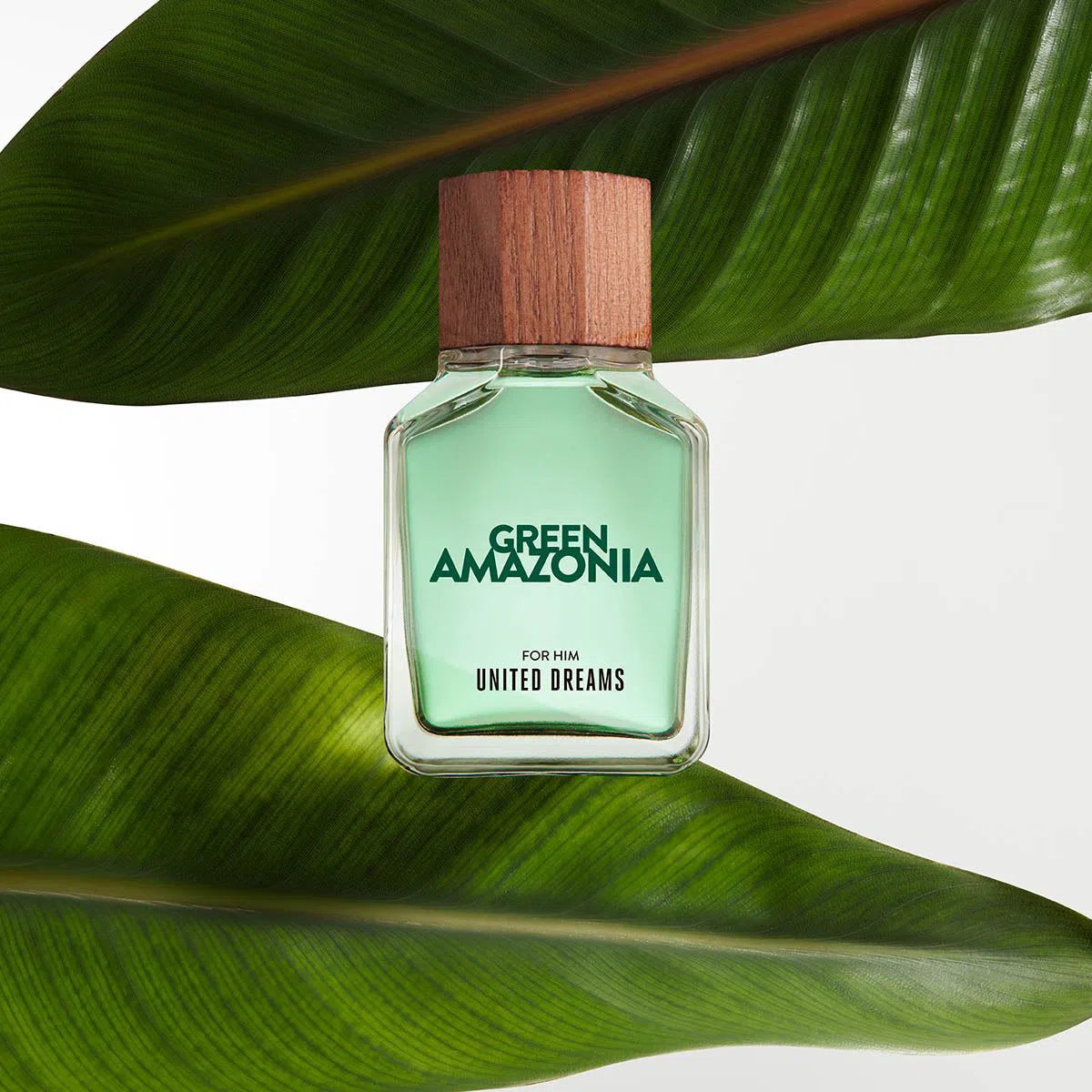 Perfume United Colors of Benetton Green Amazonia For Him EDT (M) / 100 ml - 4 - Privé Perfumes Honduras