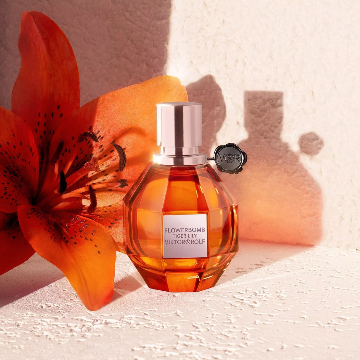 Perfume Viktor & Rolf Flowerbomb Tiger Lily EDP (W) / 50 ml - 4 - Privé Perfumes Honduras